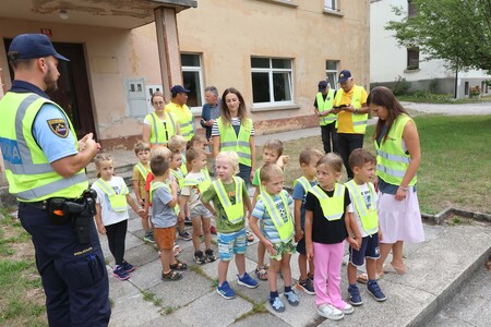 OBISK MASKOT AMD  VRTEC RAKEK 02 FOTO LJUBO VUKELIČ